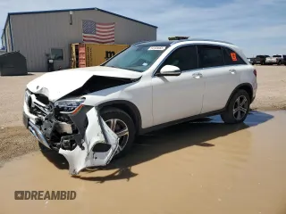 2021 Mercedes-Benz GLC 300 z VIN W1N0G8DB4MF940013, wystawiony jako Copart lot #54105665 z przebiegiem 61 424 mil mil oraz Szkoda całkowita • Salvage title. Historia ofert i sprzedaży dostępna na DreamBid. Obrazek 1.
