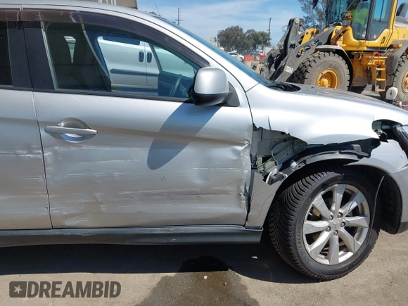 2014 Mitsubishi Outlander Sport ES with VIN 4A4AP3AUXEE003879, listed as a IAAI auction lot 41862379 with 65,297 mi miles. Bid and sale history available at carsss.com. Image 6.