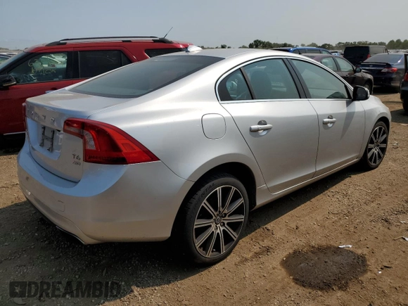 2014 Volvo S60 T6 with VIN YV1902FH4E2279443, listed as a Copart auction lot 69675964 with 88,993 mi miles and Salvage Title. Bid and sale history available at carsss.com. Image 3.