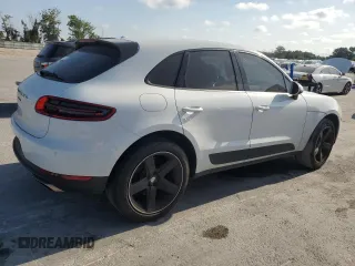 2018 Porsche Macan with VIN WP1AA2A57JLB22375, listed as a Copart auction lot 54557045 with 90,560 mi miles and Clean Title. Bid and sale history available at carsss.com. Image 3.