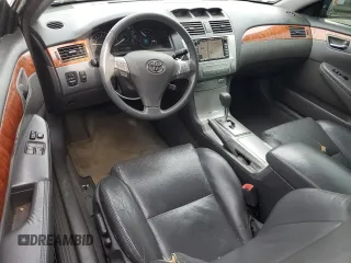2008 Toyota Solara SE z VIN 4T1CA30P48U142778, wystawiony jako Copart lot #47132255 z przebiegiem 174 846 mil mil oraz Szkoda całkowita • Salvage title. Historia ofert i sprzedaży dostępna na DreamBid. Obrazek 8.