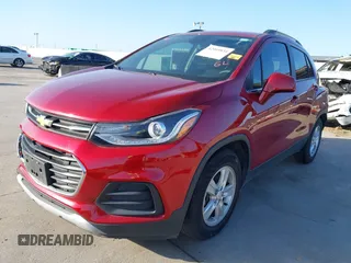 2020 Chevrolet Trax LT with VIN 3GNCJLSB7LL229882, listed as a IAAI auction lot 42005834 with 38,975 mi miles and . Bid and sale history available at DreamBid. Image 2.