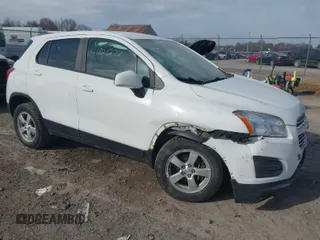 2016 Chevrolet Trax LS with VIN KL7CJNSB3GB762062, listed as a IAAI auction lot 41826277 with 115,235 mi miles. Bid and sale history available at carsss.com. Image 1.