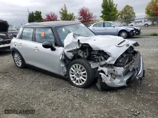 2015 MINI Cooper Hardtop 4 Door S with VIN WMWXU3C53F2B58955, listed as a Copart auction lot 72988124 with 0 mi miles and Salvage Title. Bid and sale history available at carsss.com. Image 4.