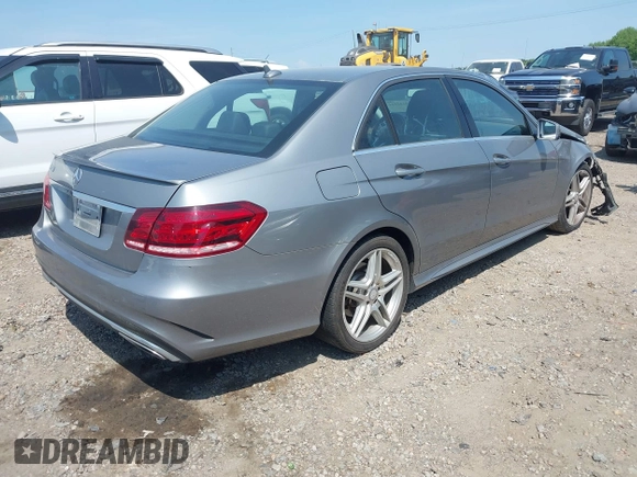 2014 Mercedes-Benz E 350 Sport with VIN WDDHF5KB5EA897093, listed as a IAAI auction lot 42152144 with 120,627 mi miles and . Bid and sale history available at DreamBid. Image 4.