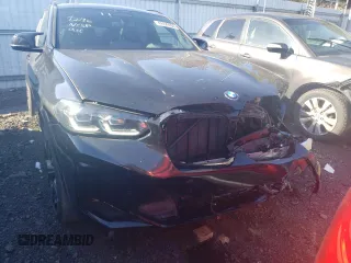 2024 BMW X4 M z VIN 5YM23EC08R9U63237, wystawiony jako Copart lot #42429705 z przebiegiem 16 495 mil mil oraz Szkoda całkowita • Salvage title. Historia ofert i sprzedaży dostępna na DreamBid. Obrazek 5.