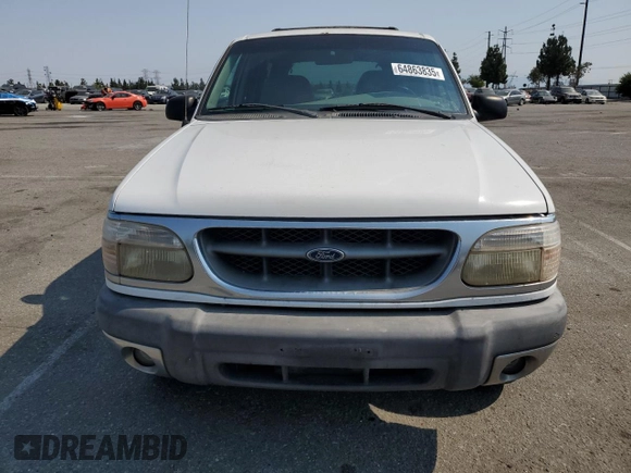 1999 Ford Explorer XLT с VIN 1FMZU32P8XZA65400, выставлен на аукционе Copart как лот 64863835 с пробегом 189 882 миль миль и Списание • Salvage title. История ставок и продаж доступна на DreamBid. Изображение 5.