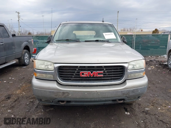 2002 GMC Yukon XL SLT with VIN 3GKFK16Z72G344251, listed as a IAAI auction lot 41644337 with 196,118 mi miles. Bid and sale history available at carsss.com. Image 12.