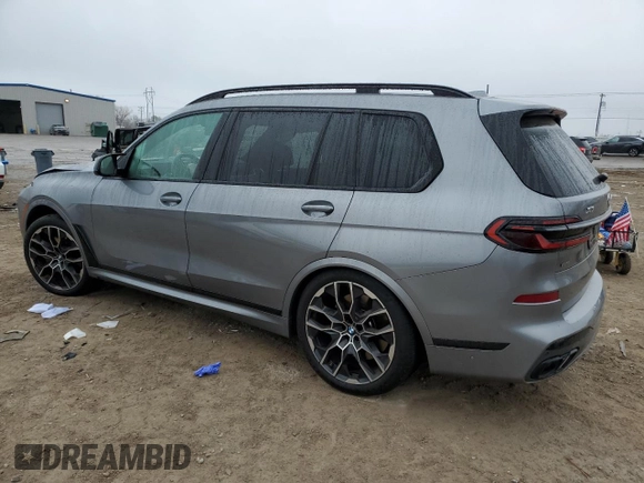 2024 BMW X7 M60i with VIN 5UX33EM08R9U14632, listed as a Copart auction lot 44566175 with 0 mi miles and Salvage Title. Bid and sale history available at carsss.com. Image 2.