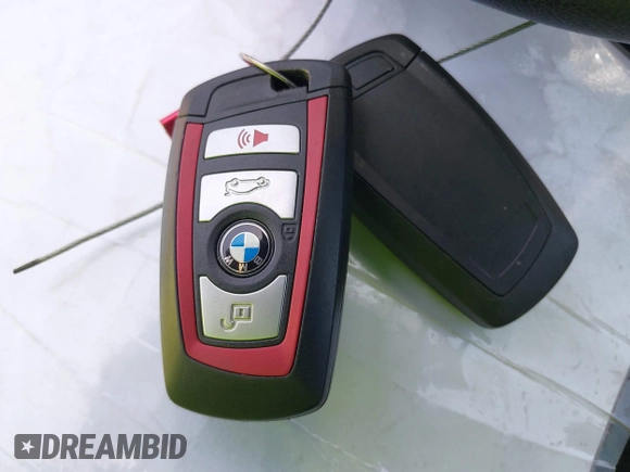 2017 BMW 3 Series 330i с VIN WBA8B9G5XHNU51094, выставлен на аукционе IAAI как лот 42489396 с пробегом 66 100 миль миль и . История ставок и продаж доступна на DreamBid. Изображение 11.