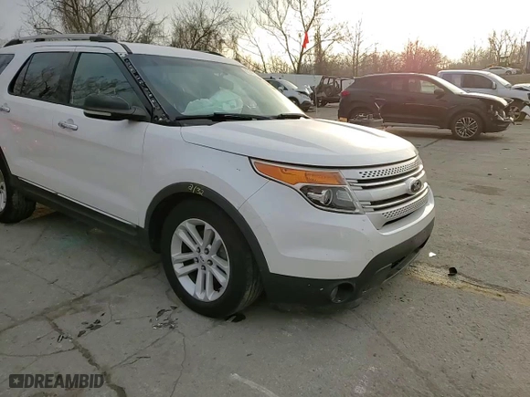 2013 Ford Explorer XLT with VIN 1FM5K8D80DGA44555, listed as a Copart auction lot 43038915 with 184,468 mi miles and Salvage Title. Bid and sale history available at carsss.com. Image 11.