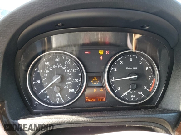 2010 BMW 3 Series 335i xDrive with VIN WBAPL3C5XAA408142, listed as a Copart auction lot 82908054 with 134,292 mi miles and Salvage title. Bid and sale history available at DreamBid. Image 9.