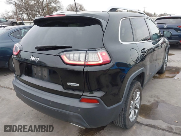 2019 Jeep Cherokee Latitude Plus with VIN 1C4PJLLX2KD216224, listed as a IAAI auction lot 41291181 with 79,111 mi miles. Bid and sale history available at carsss.com. Image 4.