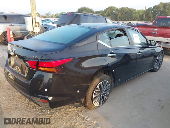 2023 Nissan Altima SV z VIN 1N4BL4DV4PN369993, wystawiony jako IAAI lot #42291109 z przebiegiem 38 500 mil mil oraz . Historia ofert i sprzedaży dostępna na DreamBid. Obrazek 4.