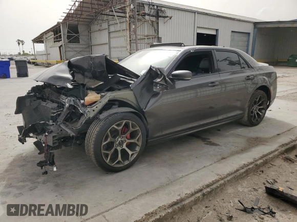 2016 Chrysler 300 with VIN 2C3CCABT0GH261219, listed as a Copart auction lot 49697475 with 114,100 mi miles and Salvage Title. Bid and sale history available at carsss.com. Image 1.