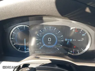 2019 Cadillac Escalade Luxury with VIN 1GYS4BKJ7KR273167, listed as a IAAI auction lot 41206905 with 81,216 mi miles. Bid and sale history available at carsss.com. Image 7.