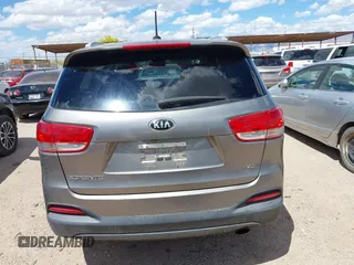 2016 Kia Sorento LX with VIN 5XYPG4A5XGG110456, listed as a IAAI auction lot 41960711 with 150,511 mi miles. Bid and sale history available at carsss.com. Image 16.