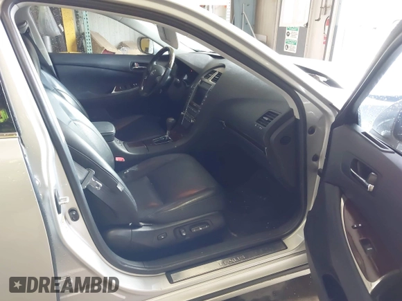 2011 Lexus ES 330 with VIN JTHBK1EG3B2433008, listed as a IAAI auction lot 42536589 with 126,518 mi miles and . Bid and sale history available at DreamBid. Image 5.