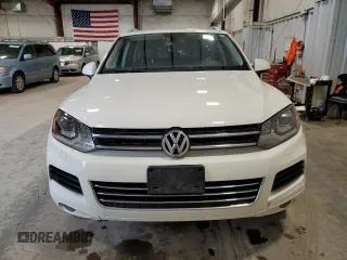 2012 Volkswagen Touareg Sport with VIN WVGFK9BP3CD002756, listed as a Copart auction lot 53378665 with 149,918 mi miles and Clean title. Bid and sale history available at DreamBid. Image 5.