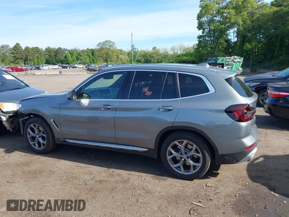 2024 BMW X3 xDrive30i z VIN 5UX53DP09R9U54829, wystawiony jako IAAI lot #42347838 z przebiegiem 36 992 mil mil oraz . Historia ofert i sprzedaży dostępna na DreamBid. Obrazek 14.
