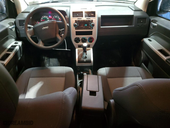 2008 Jeep Compass Sport with VIN 1J8FF47W98D691570, listed as a Copart auction lot 85326894 with 113,531 mi miles and Salvage Title. Bid and sale history available at carsss.com. Image 8.