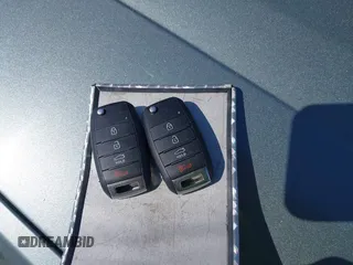 2017 Kia Rio LX z VIN KNADM4A30H6027274, wystawiony jako IAAI lot #42408832 z przebiegiem 131 037 mil mil oraz . Historia ofert i sprzedaży dostępna na DreamBid. Obrazek 11.