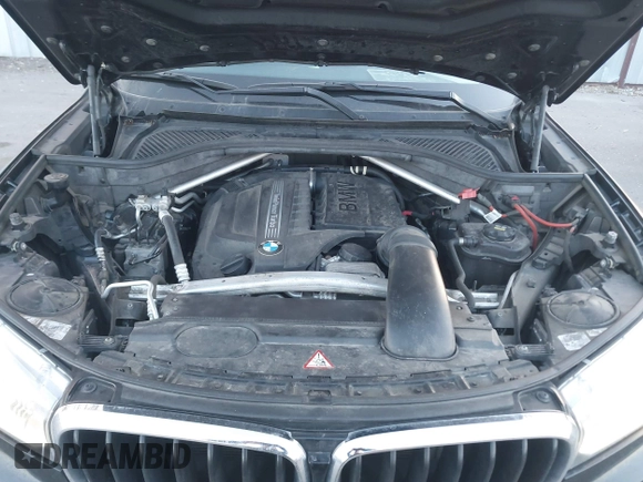 2015 BMW X5 xDrive35i with VIN 5UXKR0C59F0K59728, listed as a IAAI auction lot 41701083 with 83,267 mi miles. Bid and sale history available at carsss.com. Image 10.