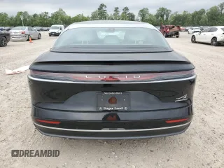 2022 Lucid Air Grand Touring z VIN 50EA1GBA9NA004271, wystawiony jako Copart lot #46615513 z przebiegiem Nie podano mil oraz Szkody całkowita. Historia ofert i sprzedaży dostępna na DreamBid. Obrazek 6.