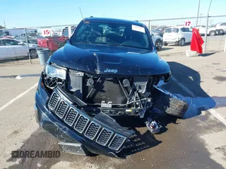 2018 Jeep Grand Cherokee Altitude with VIN 1C4RJEAG6JC300803, listed as a IAAI auction lot 41665023 with 158,828 mi miles. Bid and sale history available at carsss.com. Image 13.