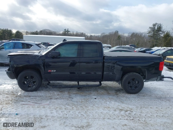 2017 Chevrolet Silverado 1500 LT with VIN 1GCVKRECXHZ262820, listed as a IAAI auction lot 41612608 with 152,577 mi miles. Bid and sale history available at carsss.com. Image 15.