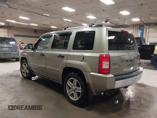 2007 Jeep Patriot Limited with VIN 1J8FF48W37D377328, listed as a IAAI auction lot 41356111 with 114,276 mi miles and . Bid and sale history available at DreamBid. Image 3.