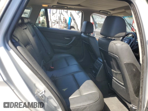 2007 BMW 3 Series 328i with VIN WBAVS13507FX15636, listed as a Copart auction lot 66418204 with 160,642 mi miles and Salvage Title. Bid and sale history available at carsss.com. Image 10.