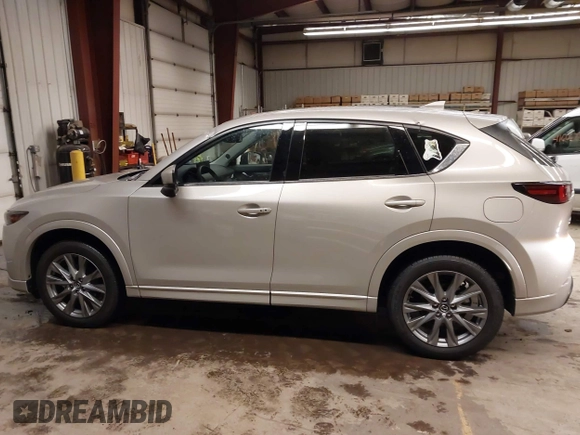2024 Mazda CX-5 2.5 S Premium Package with VIN JM3KFBDL2R0431998, listed as a IAAI auction lot 41690216 with 14,037 mi miles. Bid and sale history available at carsss.com. Image 14.
