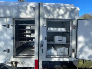2019 Ford Econoline Commercial with VIN 1FDXE4FS5KDC52270, listed as a Copart auction lot 46290955 with 104,046 mi miles and Clean Title. Bid and sale history available at carsss.com. Image 14.