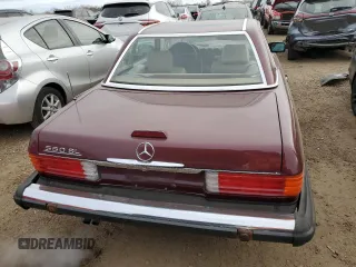 1988 Mercedes-Benz 560 SL with VIN WDBBA48D0JA088868, listed as a Copart auction lot 83309994 with 161,517 mi miles and Clean Title. Bid and sale history available at carsss.com. Image 6.