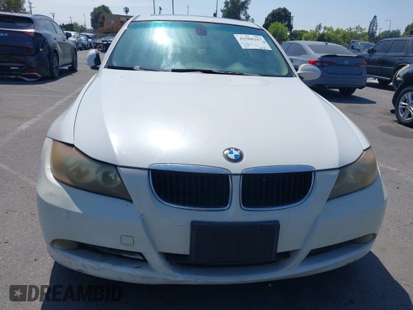 2007 BMW 3 Series 328i z VIN WBAVC53587FZ78266, wystawiony jako IAAI lot #42508267 z przebiegiem 138 366 mil mil oraz . Historia ofert i sprzedaży dostępna na DreamBid. Obrazek 6.