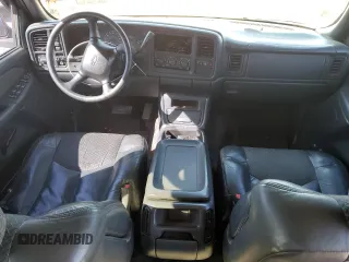 2002 Chevrolet Avalanche z VIN 3GNEK13T52G137145, wystawiony jako Copart lot #45927535 z przebiegiem Nie podano mil oraz Szkoda całkowita • Salvage title. Historia ofert i sprzedaży dostępna na DreamBid. Obrazek 8.