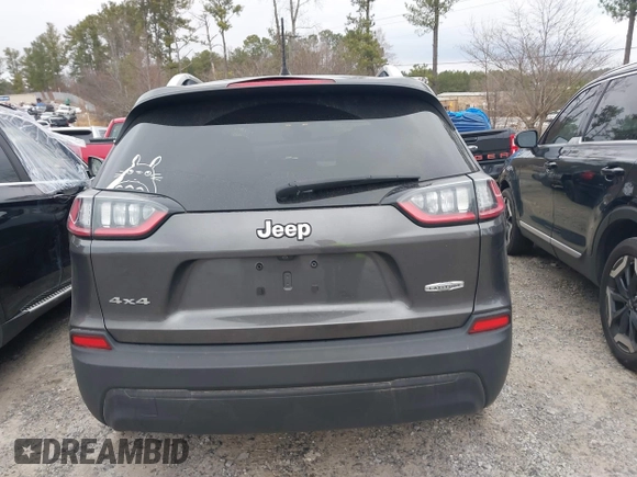 2019 Jeep Cherokee Latitude Plus with VIN 1C4PJMLB2KD113945, listed as a IAAI auction lot 41477510 with 38,143 mi miles and . Bid and sale history available at DreamBid. Image 16.