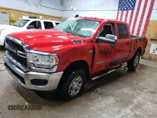 2020 Ram 2500 Tradesman z VIN 3C6UR5CJ4LG235307, wystawiony jako Copart lot #52896775 z przebiegiem 105 167 mil mil oraz Szkoda całkowita • Salvage title. Historia ofert i sprzedaży dostępna na DreamBid. Obrazek 1.