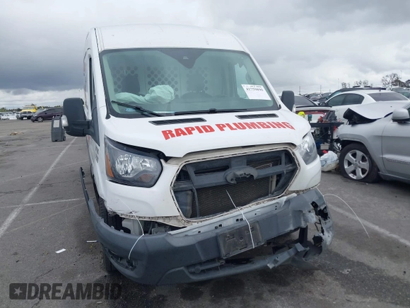 2021 Ford Transit Cargo z VIN 1FTBR1C87MKA81434, wystawiony jako IAAI lot #41759890 z przebiegiem 221 227 mil mil oraz . Historia ofert i sprzedaży dostępna na DreamBid. Obrazek 12.