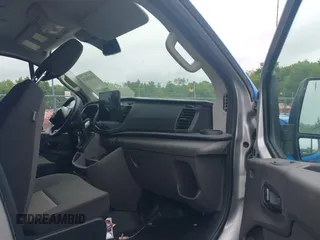 2023 Ford Transit с VIN 1FTYE2Y81PKA15972, выставлен на аукционе IAAI как лот 42692830 с пробегом 51 232 миль миль и . История ставок и продаж доступна на DreamBid. Изображение 5.