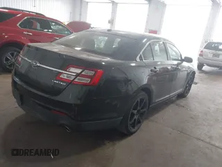 2013 Ford Taurus Limited z VIN 1FAHP2F80DG206445, wystawiony jako IAAI lot #42275040 z przebiegiem 240 502 mil mil oraz . Historia ofert i sprzedaży dostępna na DreamBid. Obrazek 4.