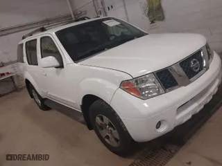 2007 Nissan Pathfinder SE with VIN 5N1AR18WX7C624935, listed as a IAAI auction lot 42019506 with 194,066 mi miles. Bid and sale history available at carsss.com. Image 1.