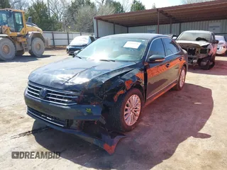 2016 Volkswagen Passat SE z VIN 1VWBS7A36GC056762, wystawiony jako IAAI lot #41848226 z przebiegiem 89 000 mil mil oraz . Historia ofert i sprzedaży dostępna na DreamBid. Obrazek 16.