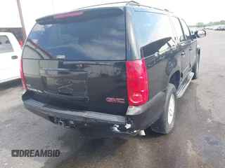 2012 GMC Yukon XL SLT z VIN 1GKS2KE71CR161613, wystawiony jako IAAI lot #42201295 z przebiegiem 236 272 mil mil oraz . Historia ofert i sprzedaży dostępna na DreamBid. Obrazek 6.