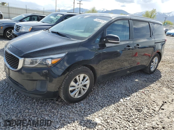 2015 Kia Sedona LX with VIN KNDMB5C18F6059039, listed as a Copart auction lot 54452725 with 153,872 mi miles and Clean Title. Bid and sale history available at carsss.com. Image 1.