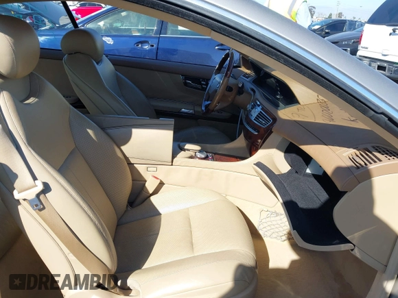 2008 Mercedes-Benz CL-Class V8 with VIN WDDEJ71X98A012621, listed as a IAAI auction lot 41662300 with 63,931 mi miles. Bid and sale history available at carsss.com. Image 5.