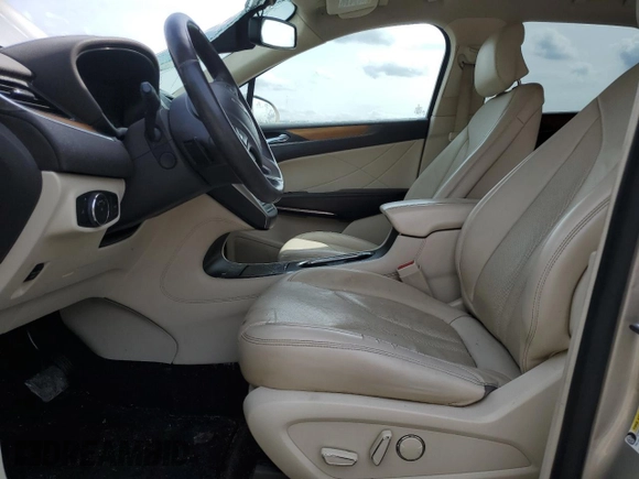 2015 Lincoln MKC with VIN 5LMTJ2AH8FUJ10105, listed as a Copart auction lot 51577095 with Not Provided miles and Salvage Title. Bid and sale history available at carsss.com. Image 7.