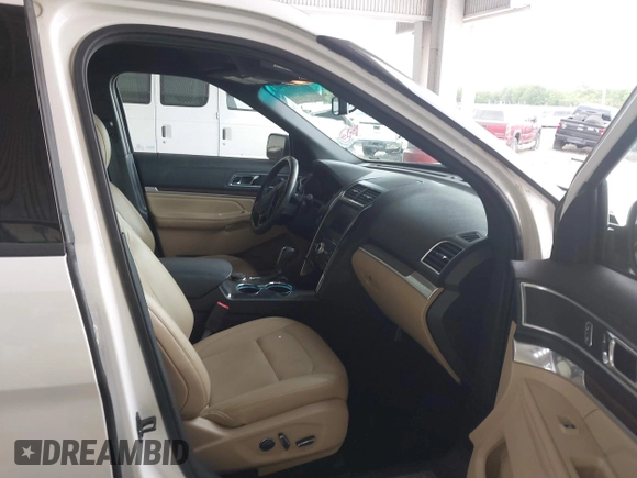 2016 Ford Explorer Limited z VIN 1FM5K8FH7GGC39148, wystawiony jako IAAI lot #42336492 z przebiegiem 87 513 mil mil oraz . Historia ofert i sprzedaży dostępna na DreamBid. Obrazek 5.