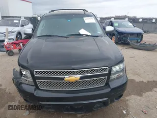 2012 Chevrolet Tahoe LS z VIN 1GNSCAE06CR177058, wystawiony jako IAAI lot #41168492 z przebiegiem 155 819 mil mil oraz . Historia ofert i sprzedaży dostępna na DreamBid. Obrazek 12.